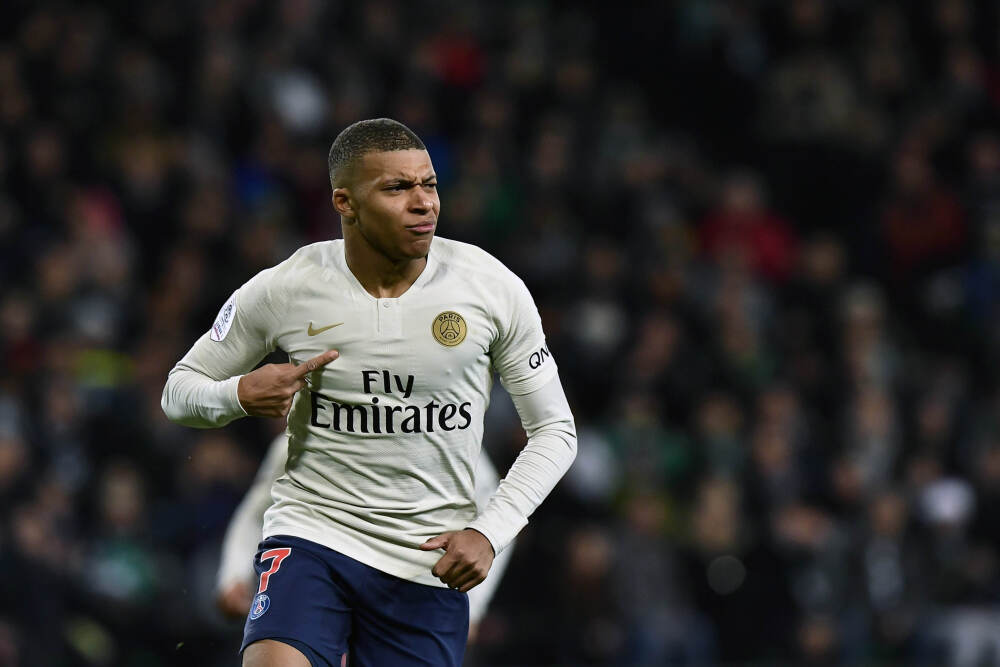 如何按生物钟自然瘦脸？答案在这里